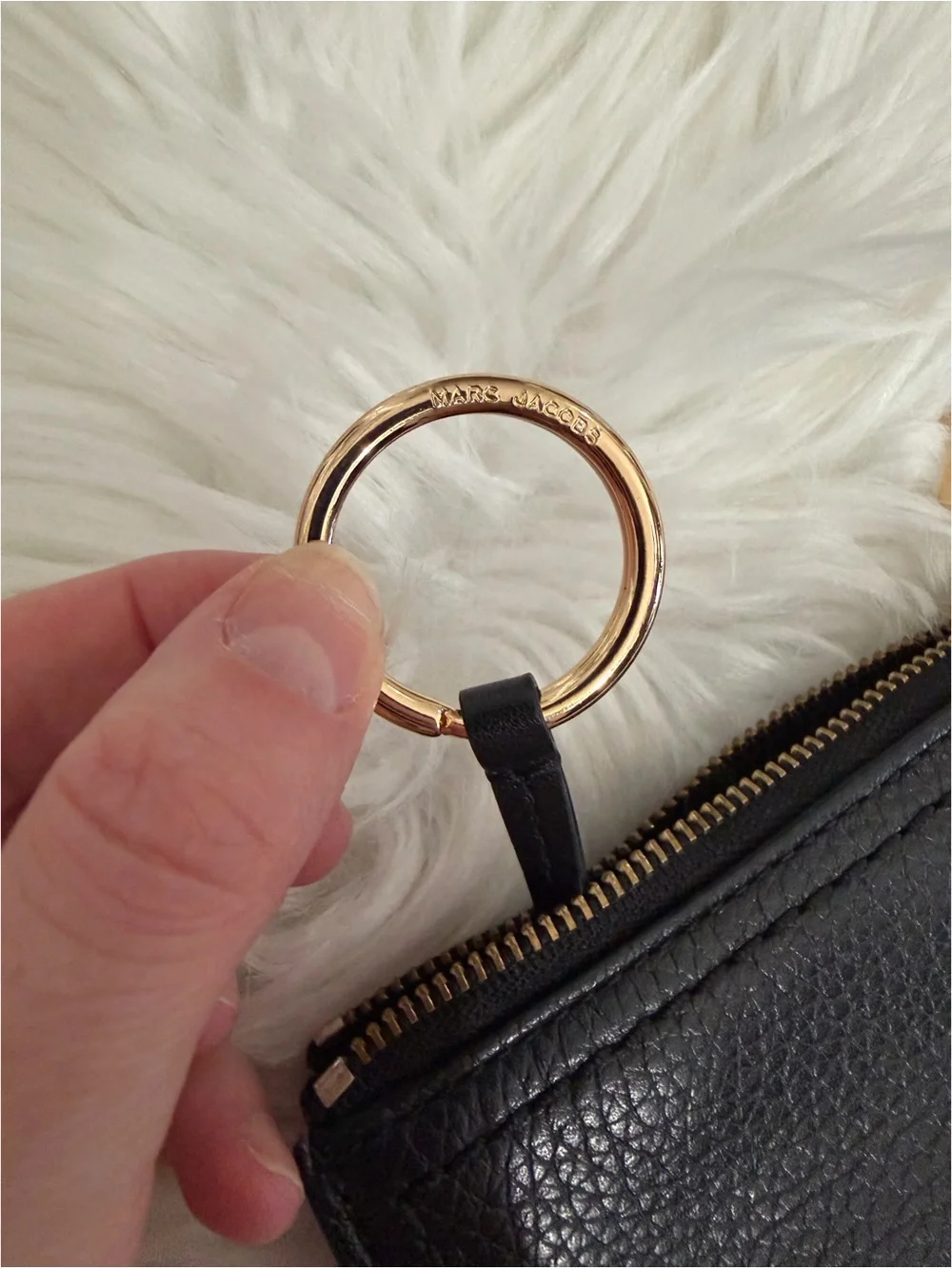 Marc Jacobs Black Leather & Gold Hardware Zip Card Case Keychain Ring Wallet